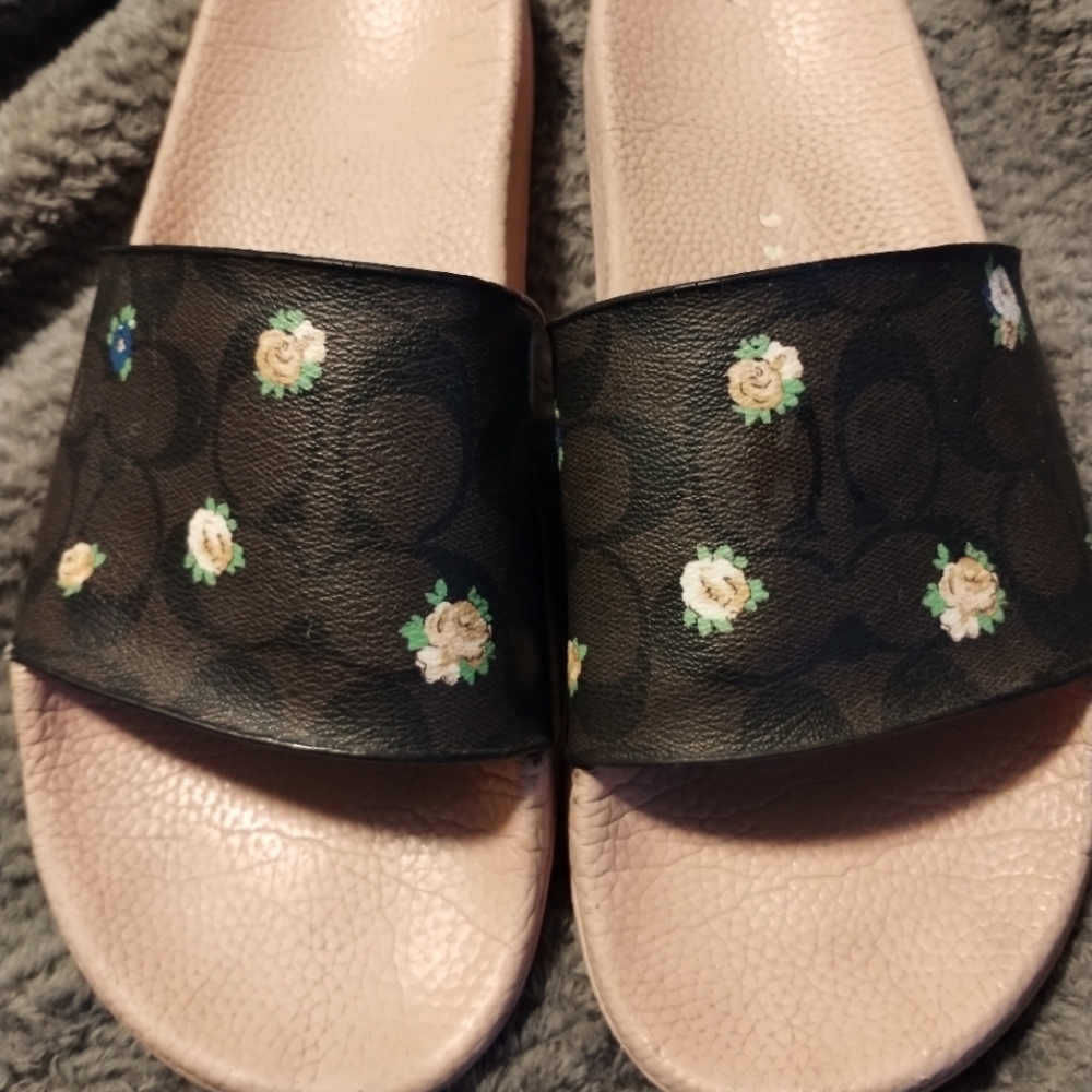 Coach Women's size 10 Slides